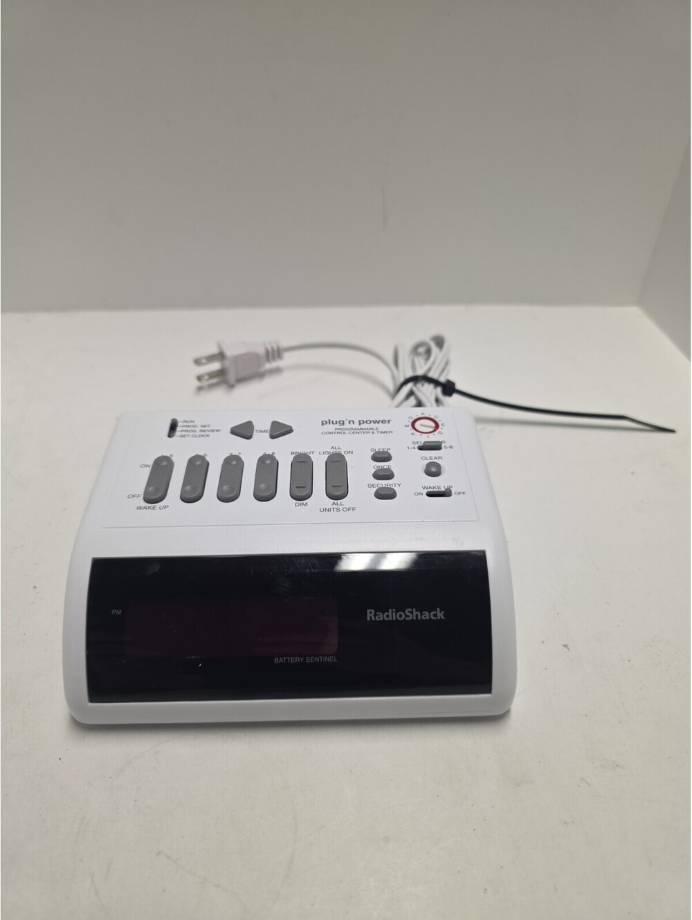 Radio Shack Plug ' N Power Programmable Control Center & Timer 61-2470 Tested